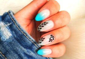 Oily Nails Ruining Your Acrylics? Here’s How to Fix It